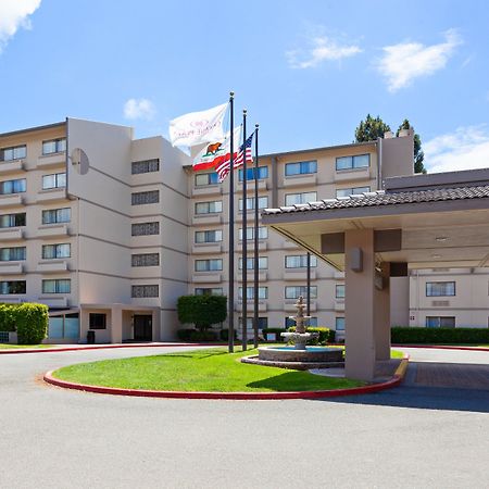 Crowne Plaza Silicon Valley North - Union City By Ihg Екстериор снимка