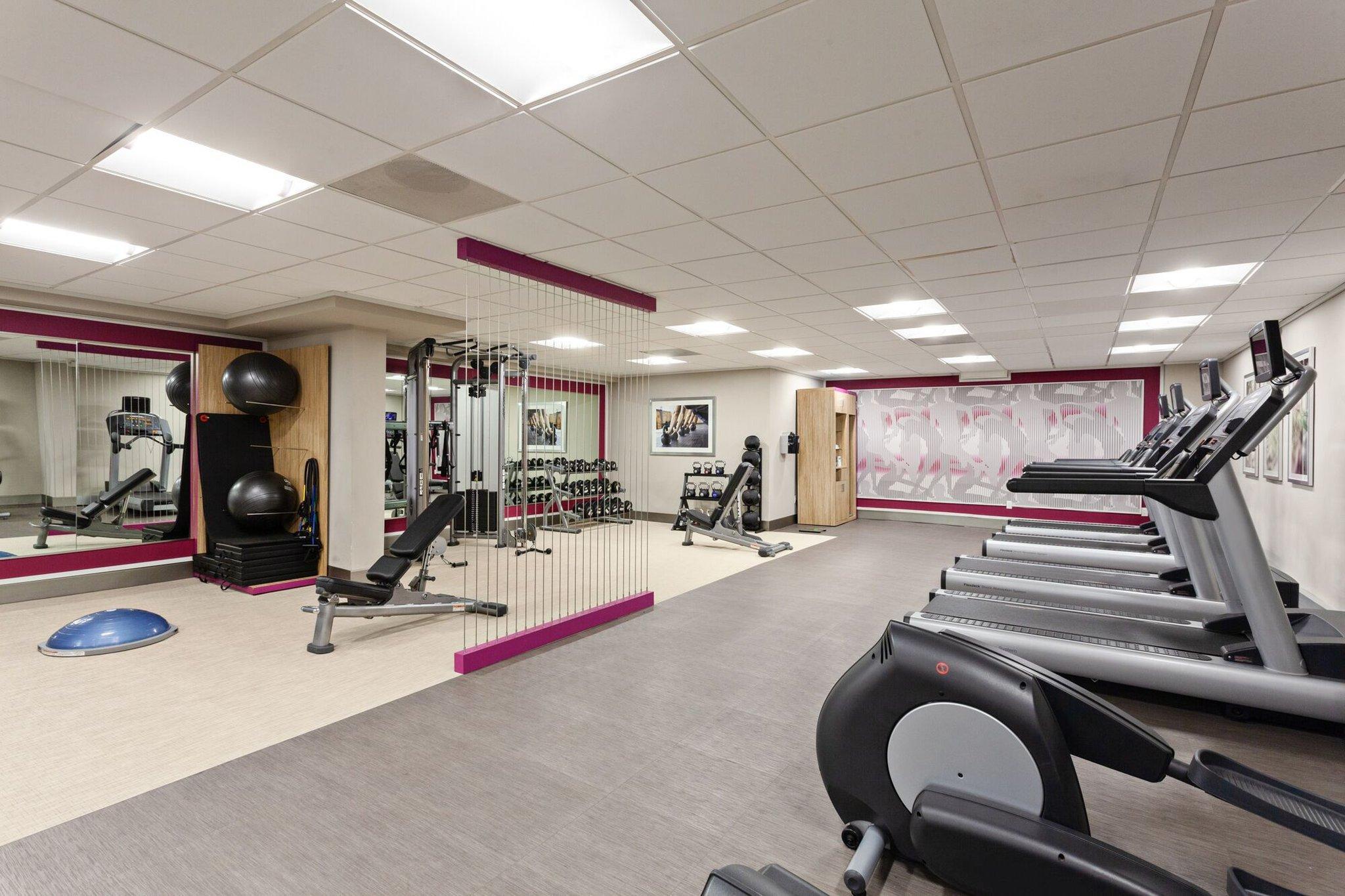 Crowne Plaza Silicon Valley North - Union City By Ihg Екстериор снимка