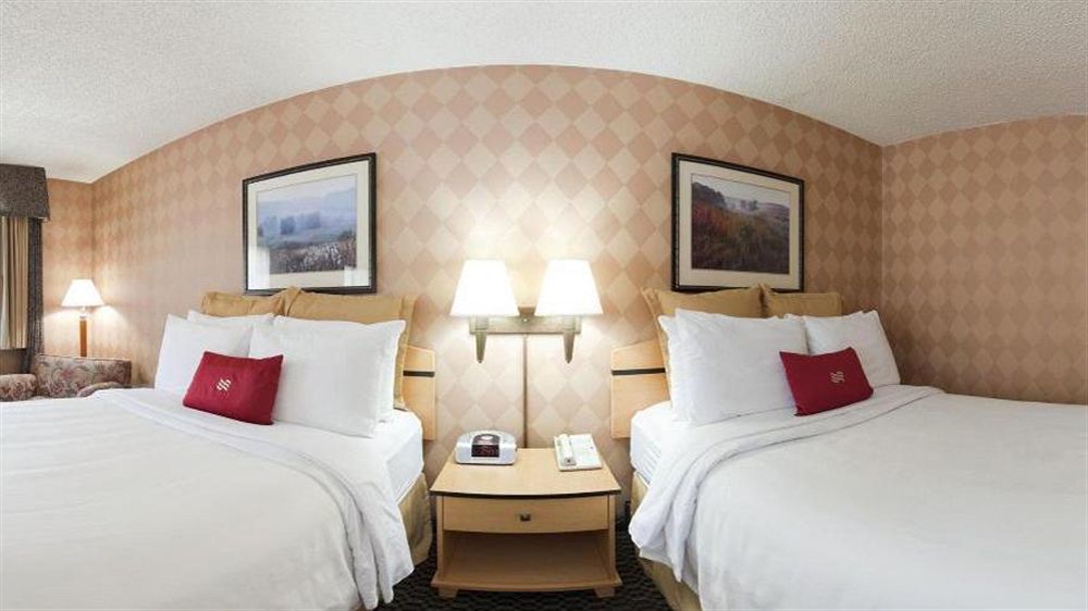 Crowne Plaza Silicon Valley North - Union City By Ihg Екстериор снимка