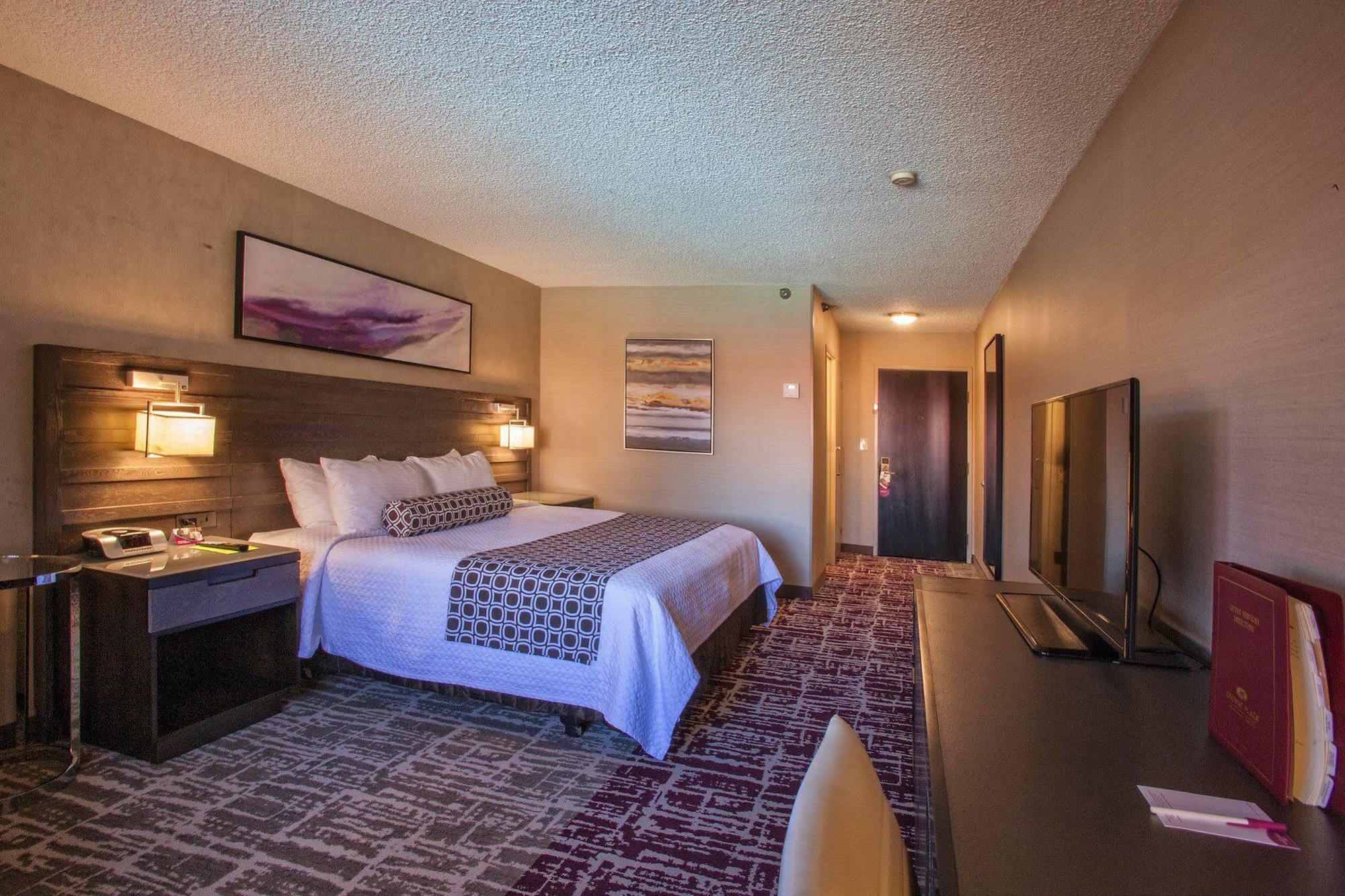 Crowne Plaza Silicon Valley North - Union City By Ihg Екстериор снимка
